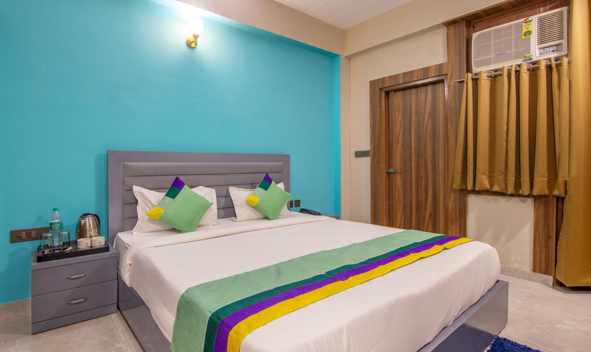 Treebo Elite Corporate, Sector 62 Hotel Noida Bagian luar foto