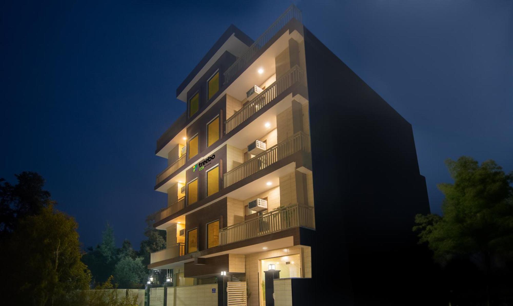 Treebo Elite Corporate, Sector 62 Hotel Noida Bagian luar foto